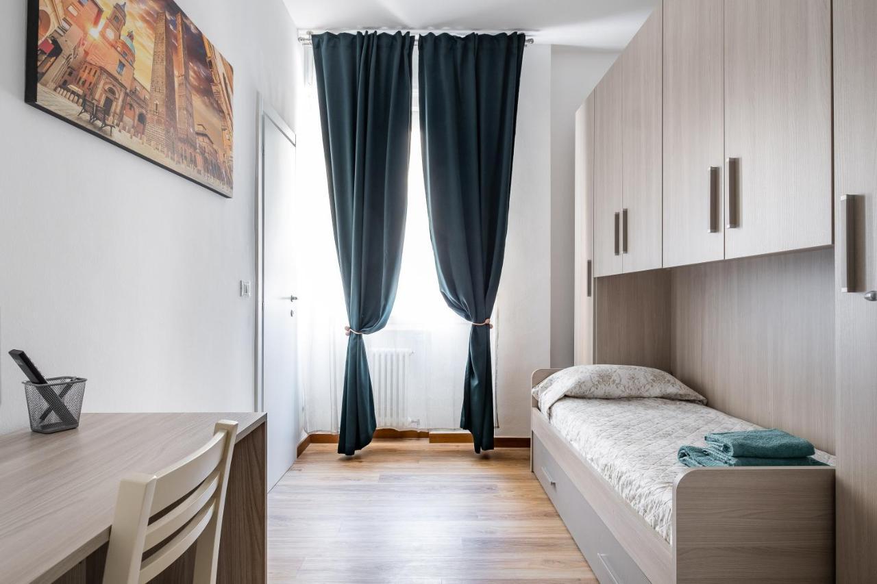 Studio 24 - Holiday & Business Apartment Bologna Luaran gambar