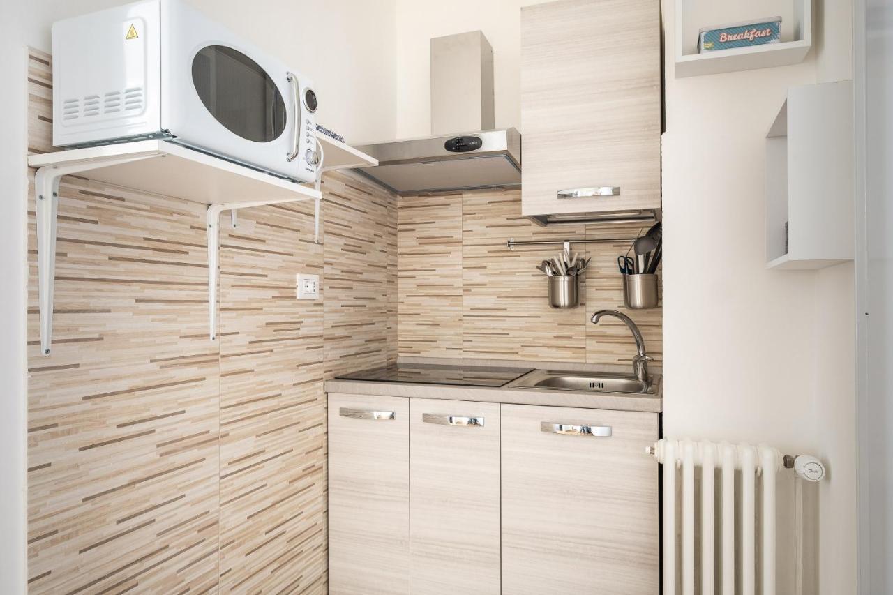 Studio 24 - Holiday & Business Apartment Bologna Luaran gambar
